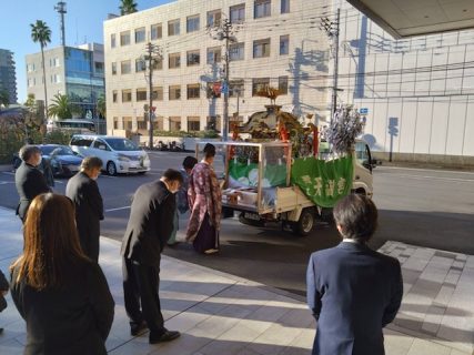 迷えるカバン持ち（後編）